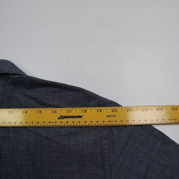 Men's Short Sleeve Shirt - Picture 4 of 6